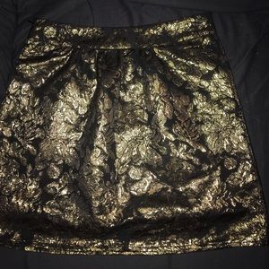 Black and gold mini skirt